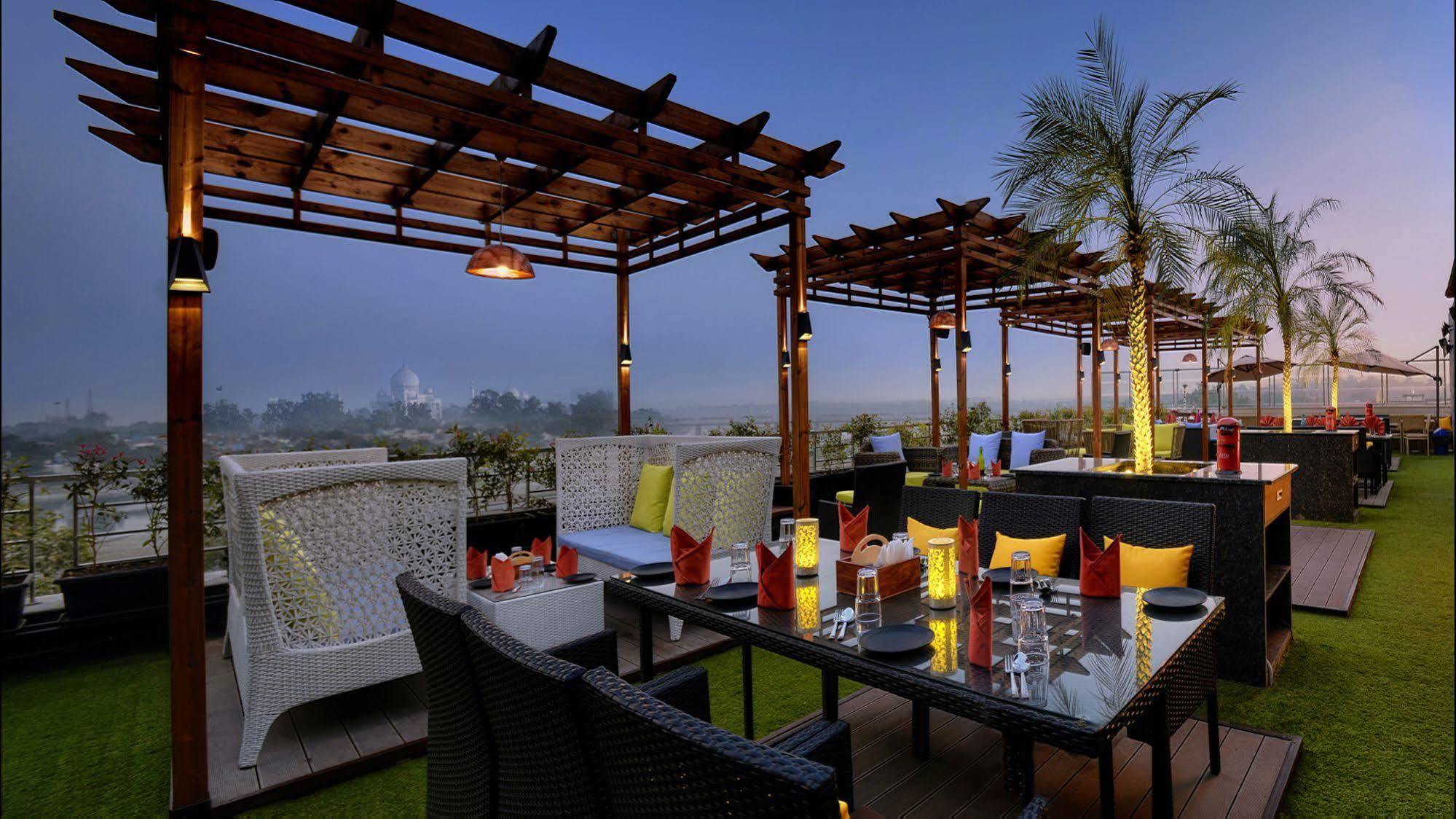 Hotel Alleviate Agra  Buitenkant foto