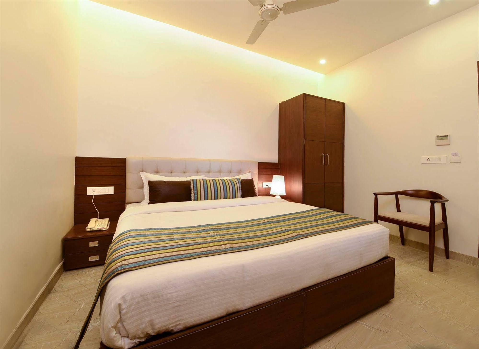 Hotel Alleviate Agra  Buitenkant foto