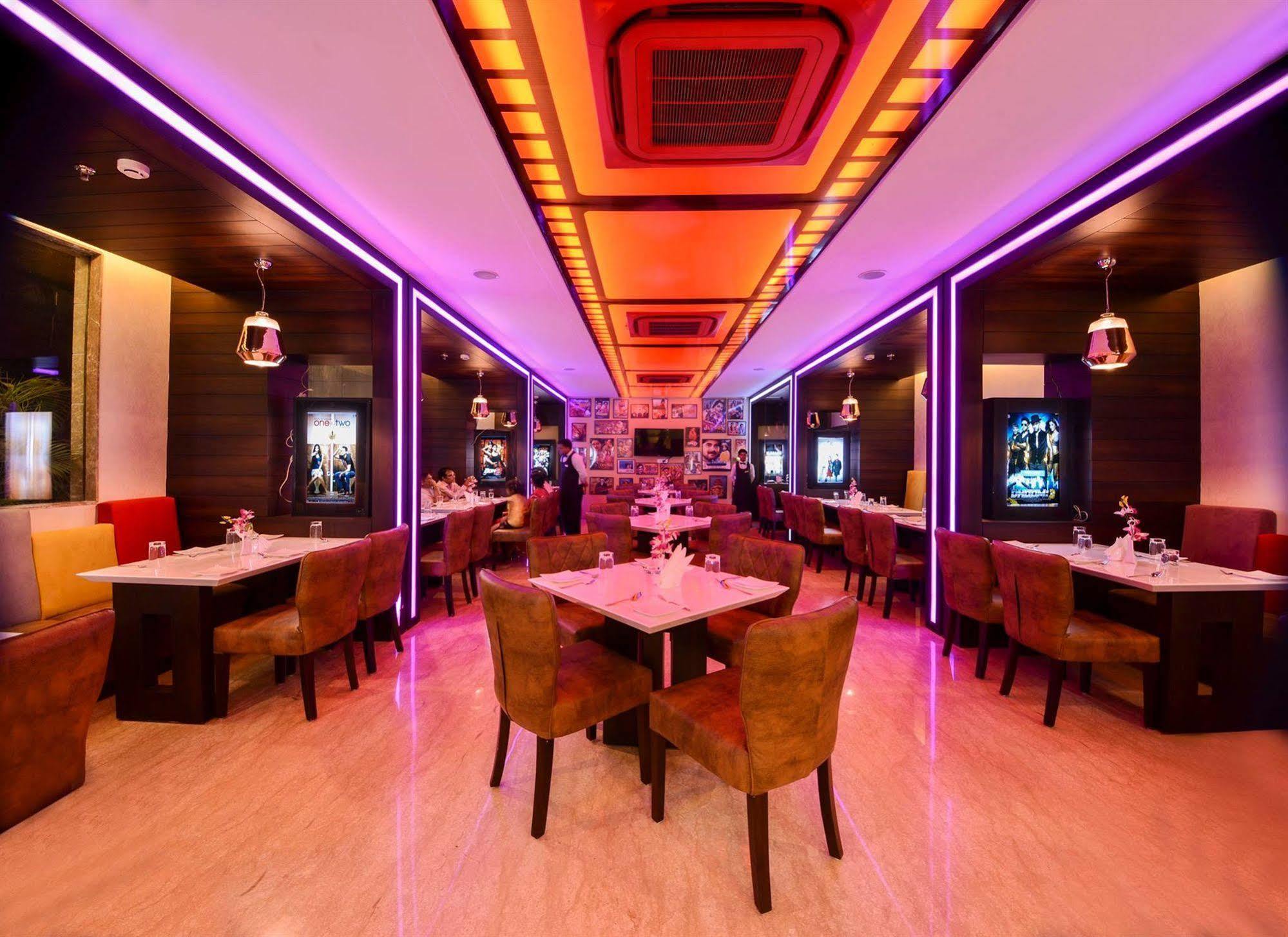 Hotel Alleviate Agra  Buitenkant foto